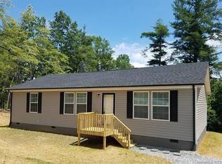 230 9th Ave SE, Hickory, NC 28602