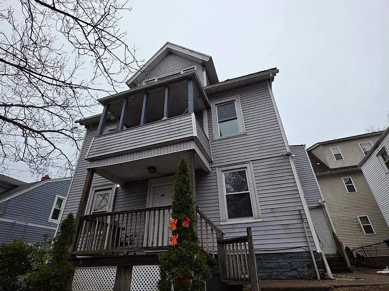 41 Osborn Ave #2A — Photo 3