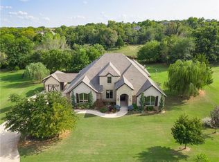 5508 Chateau Ln, Edmond, OK 73034