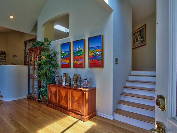3rd image of 4055 Los Altos Dr
