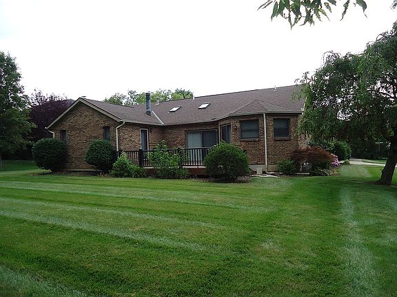 2nd image of 6089 Hillsdale Ln