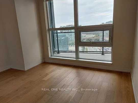 510 Curran Pl #1510 — Photo 5