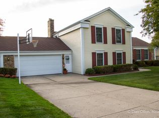 5317 Effingham Dr SE, Kentwood, MI 49508