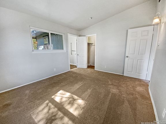 5th image of 6226 CEDAR VALLEY DR