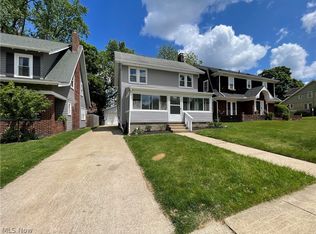 2509 Whitelaw St, Cuyahoga Falls, OH 44221