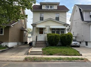 89 Burnside Ave, Staten Island, NY 10302