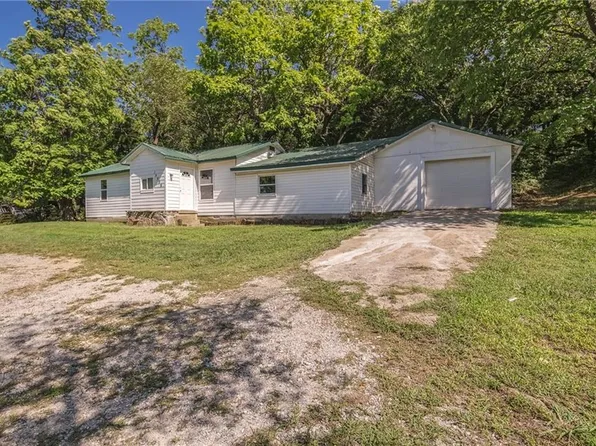 19996 Highway 74, Elkins, AR 72727