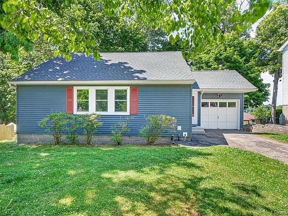 4th image of 333 Oak Drive