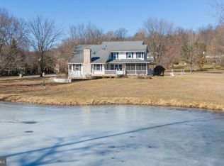 38 Fieldstone Ln, Fleetwood, PA 19522