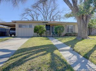 1014 Elkhorn Dr, San Antonio, TX 78218