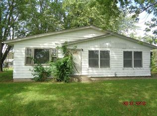 5380 Decker Dr, Kirkland, IL 60146