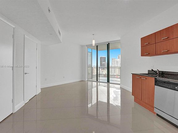 4th image of 350 S Miami Ave APT 2911