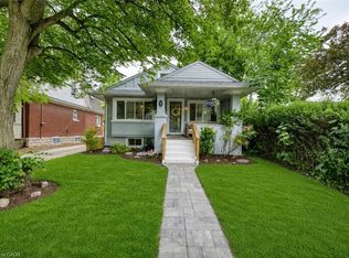 7 Pinehill Rd, Saint Catharines, ON L2R 3R6