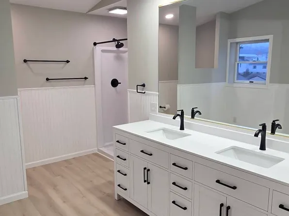 245 Plum Aly, Hamburg, PA 19526