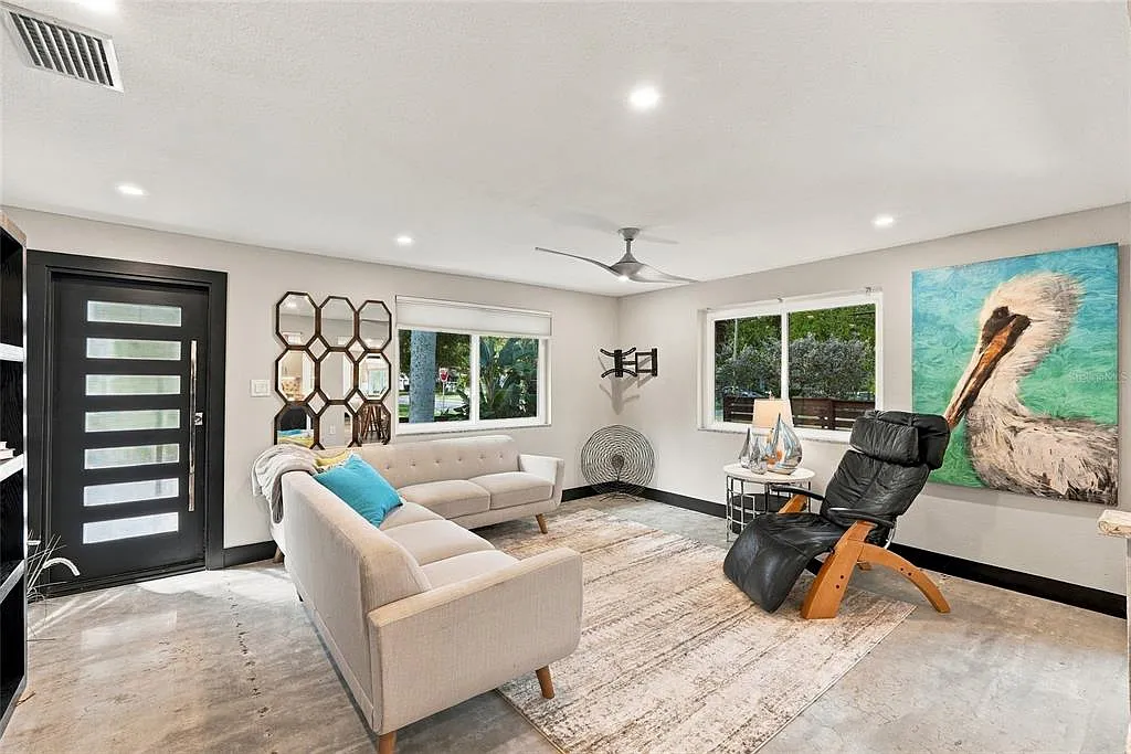 2 bed, 2.0 bath, 1250 sqft, $2,950 — Photo 2