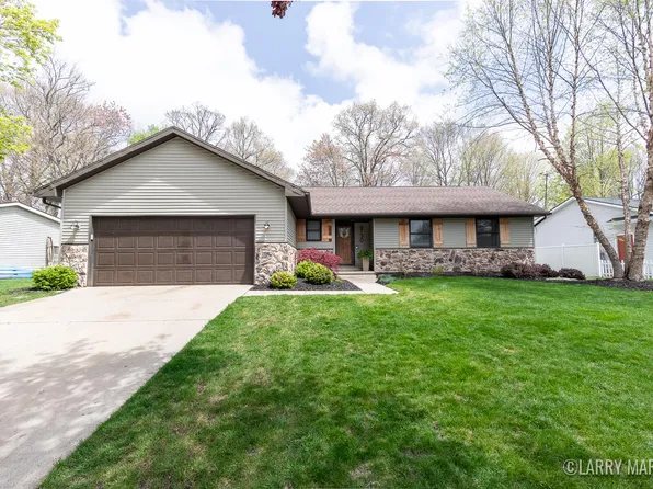 6730 Estate Dr SW, Byron Center, MI 49315