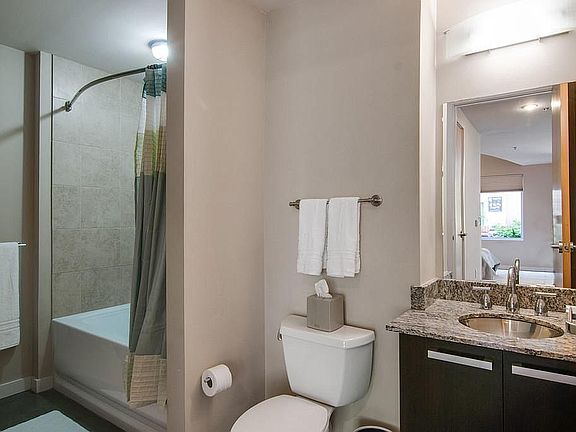 2nd image of 600 12th Ave S APT 401