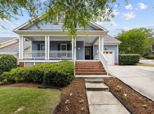 200 Old Barn Ln, Chapel Hill, NC 27517