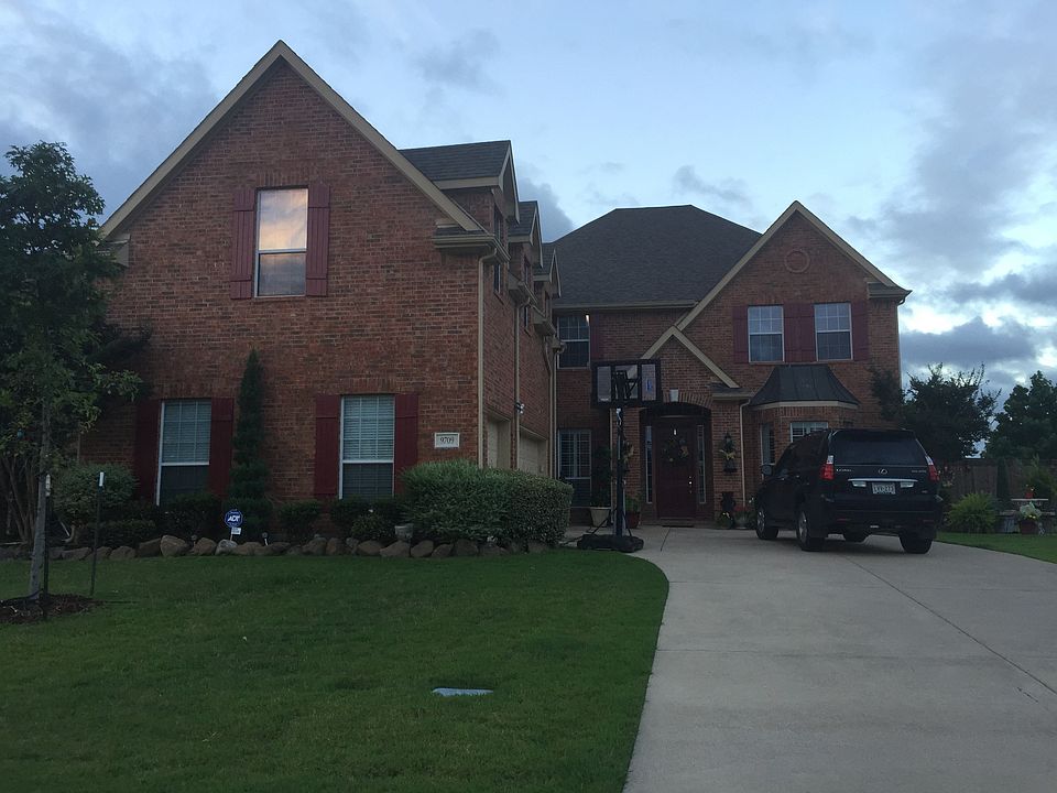 1st image of 9709 Peachtree Lane
