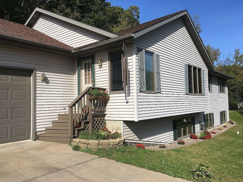 1st image of S3529 Grawe Ln