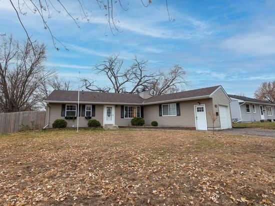 7825 58th Pl N, Crystal, MN 55428