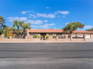 2510 E Saddle Ave, Las Vegas, NV 89121