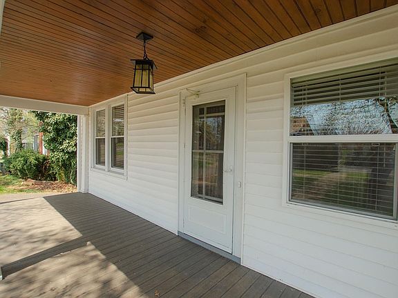 2nd image of 312 Langhorne Ln Lot 5