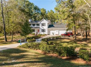 165 Pineridge Dr, Cameron, NC 28326