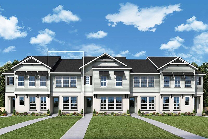 The Summerlyn - A Exterior