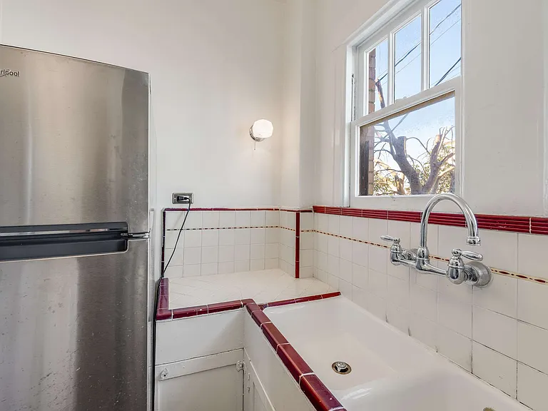 1805 International Blvd #3 — Photo 9