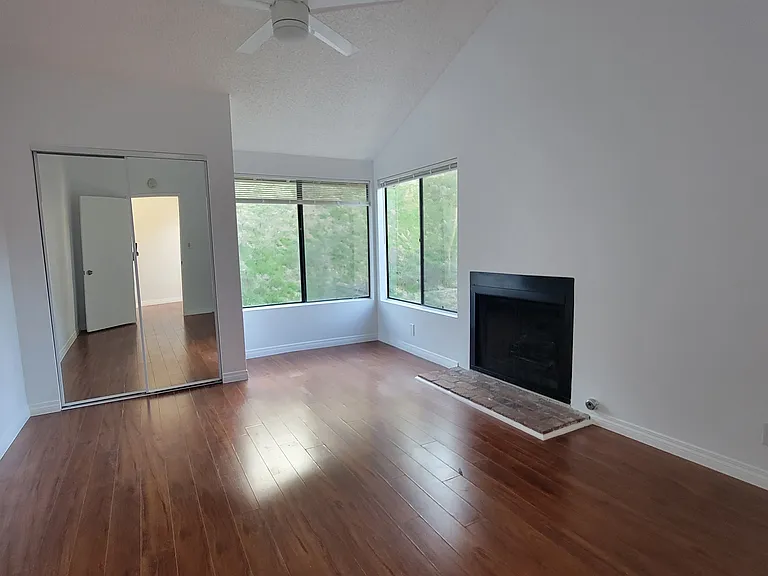 26018 Alizia Canyon Dr #C — Photo 9