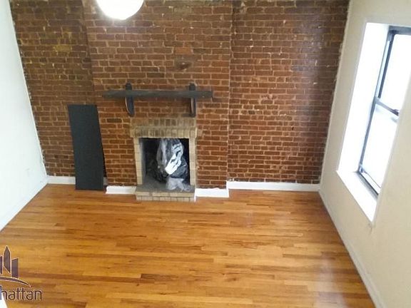 2nd image of 326 E 61st St #Bk18