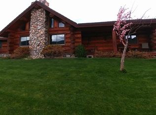 3411 N Fork Hwy, Cody, WY 82414