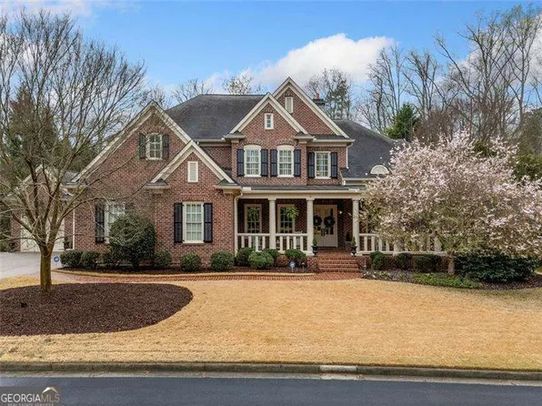 3821 Teesdale Ct, Sandy Springs, GA 30350