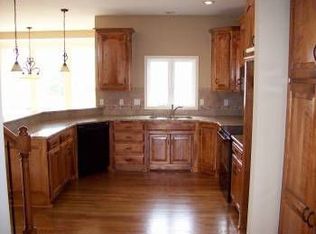 9021 SW 2nd St, Lees Summit, MO 64064