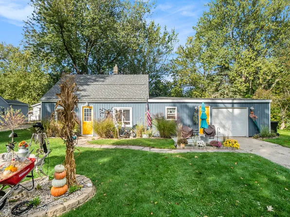 1605 Perry St, Holland, MI 49424