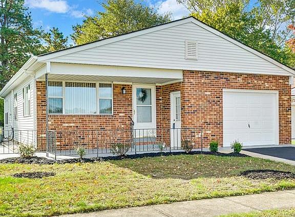 5th image of 171 Freeport Blvd