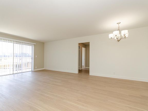 4th image of 12760 Caswell Ave APT 204