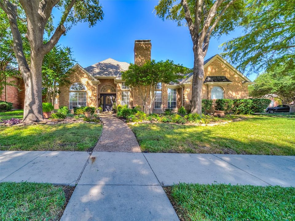 1st image of 4509 Charlemagne Dr