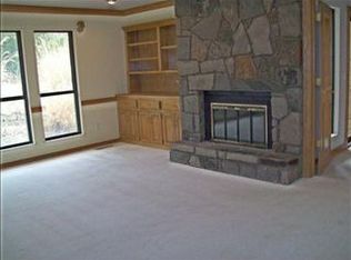 1604 Tomahawk Rd, Edmond, OK 73013