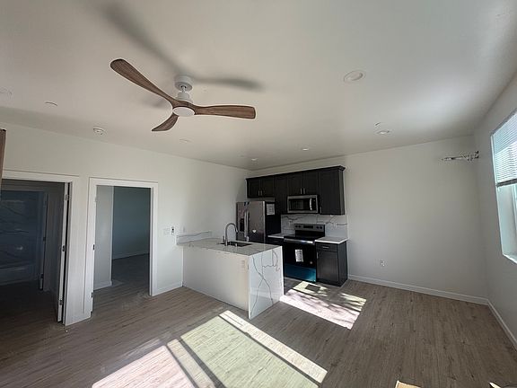 3rd image of 2071 18th Ave #1