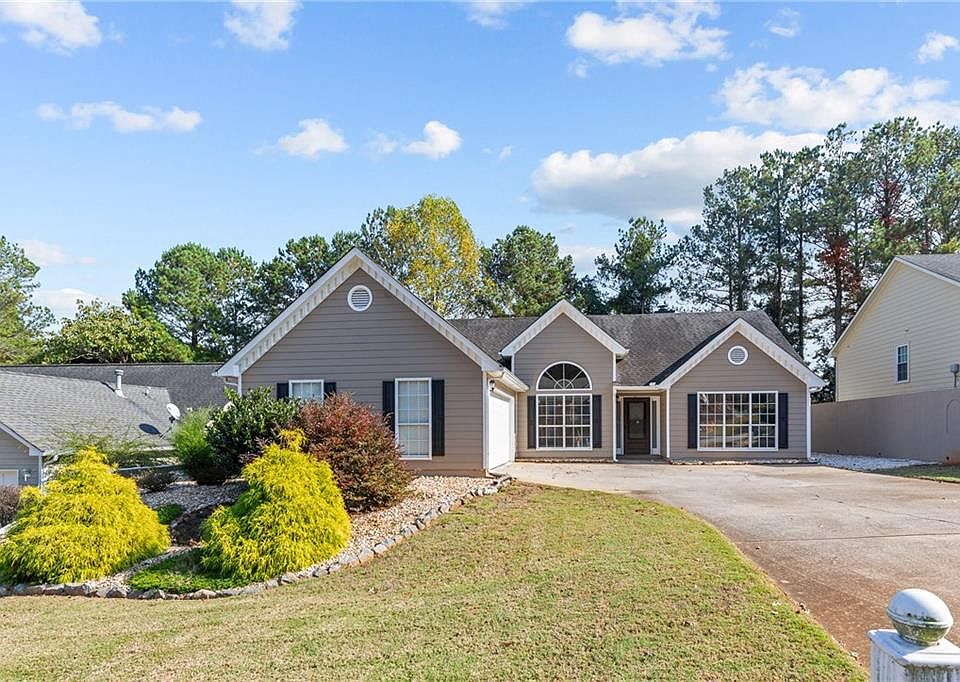1st image of 760 Trellis Pond Ct