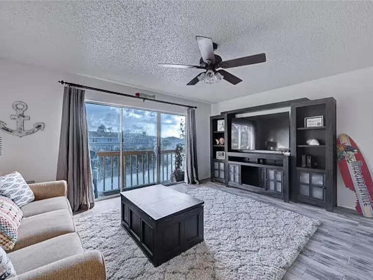 13914 Mingo Cay Ct — Photo 5