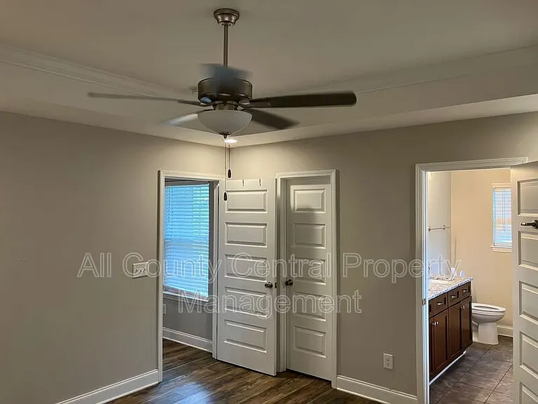 3870 Barton Ln — Photo 11