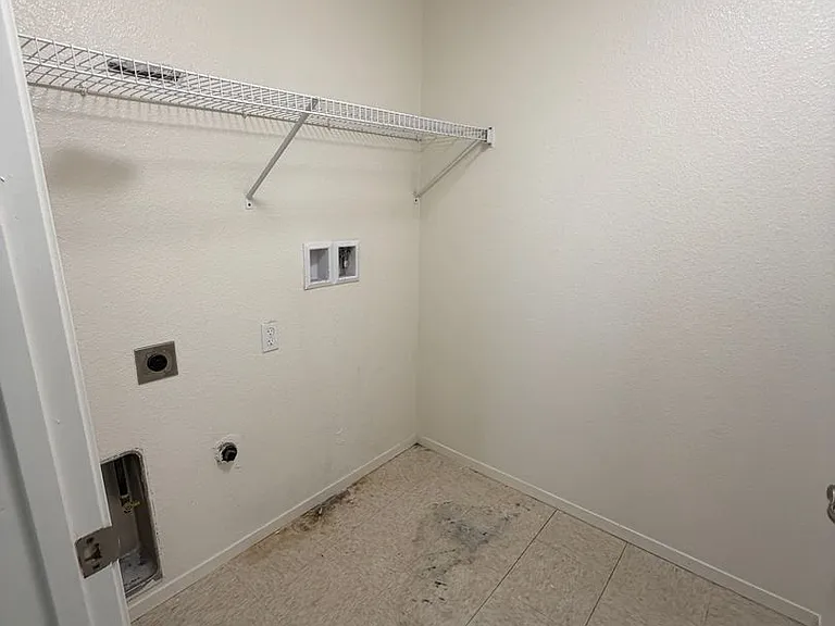 1501 Arnold Ct — Photo 22