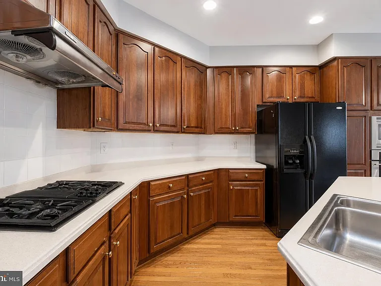 8 Calabash Ct — Photo 15