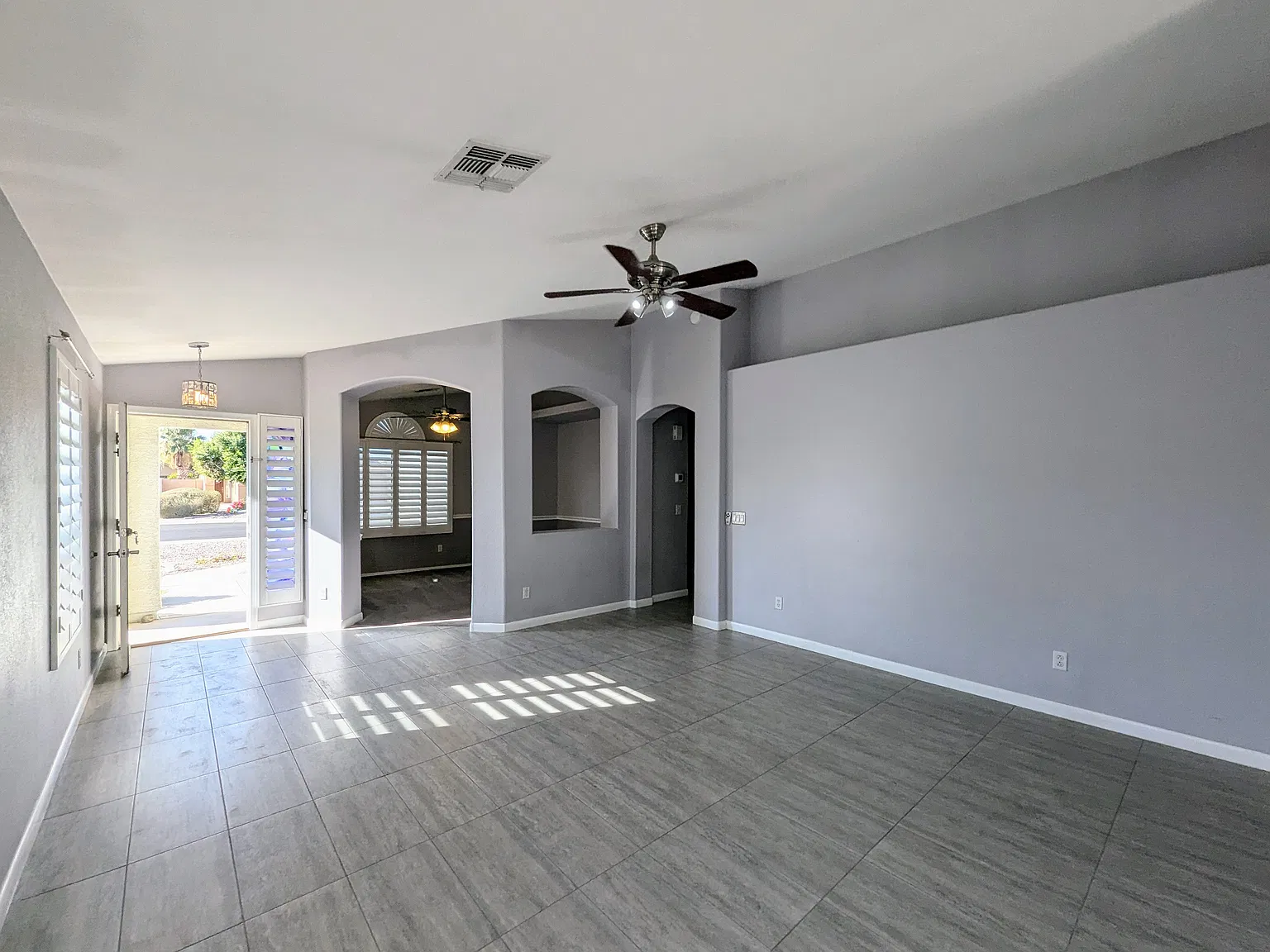 3 bed, 1536 sqft, $2,198 — Photo 2