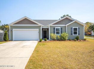 14 Frazer Ln, Hampstead, NC 28443
