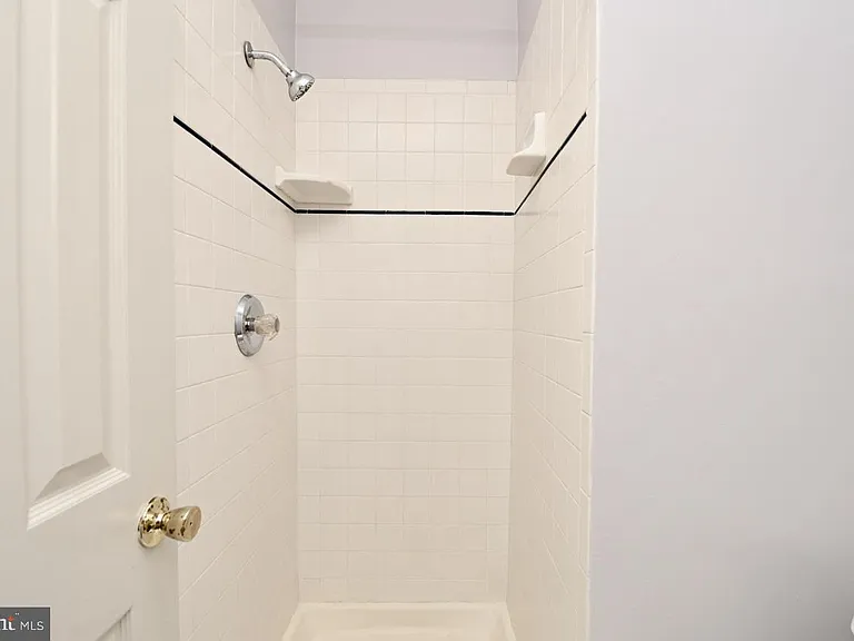 3804 Brighton Ct — Photo 17