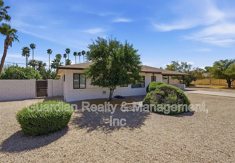 6819 E Paradise Pkwy — Photo 3